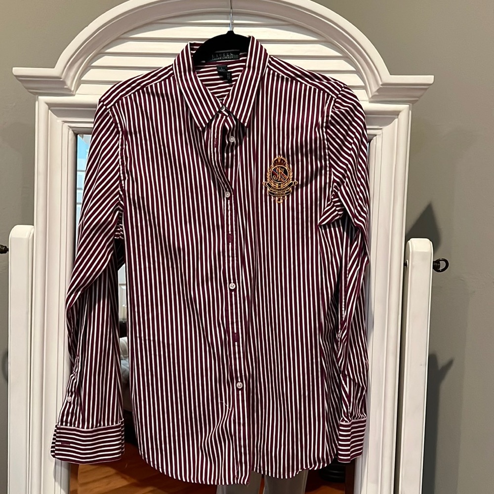 Women’s shirt